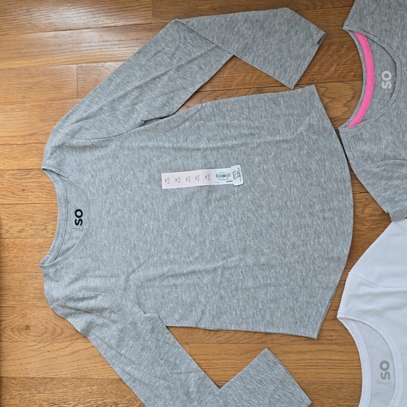 SO BRAND GIRLS 3 SHIRT BUNDLE ALL SIZE SMALL (7) - Picture 5 of 11